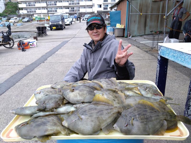 カワハギ釣り1枚目