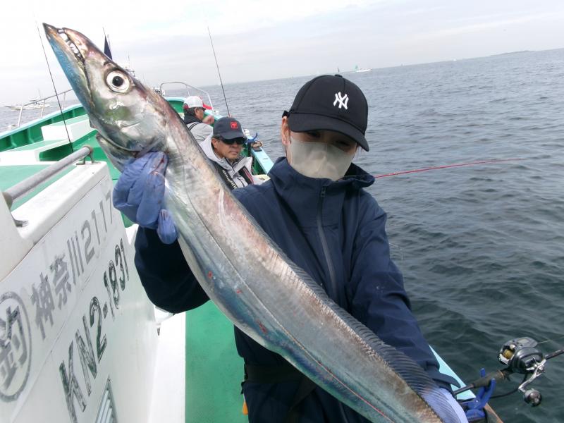 タチウオアジリレー1枚目