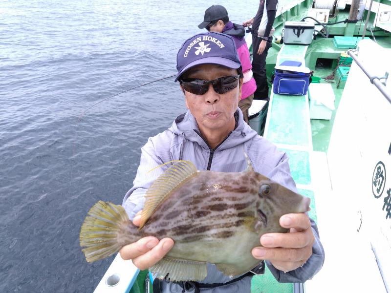 カワハギ釣り好調です！！4枚目