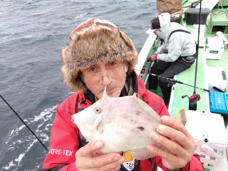 カワハギ釣り好調です！！3枚目