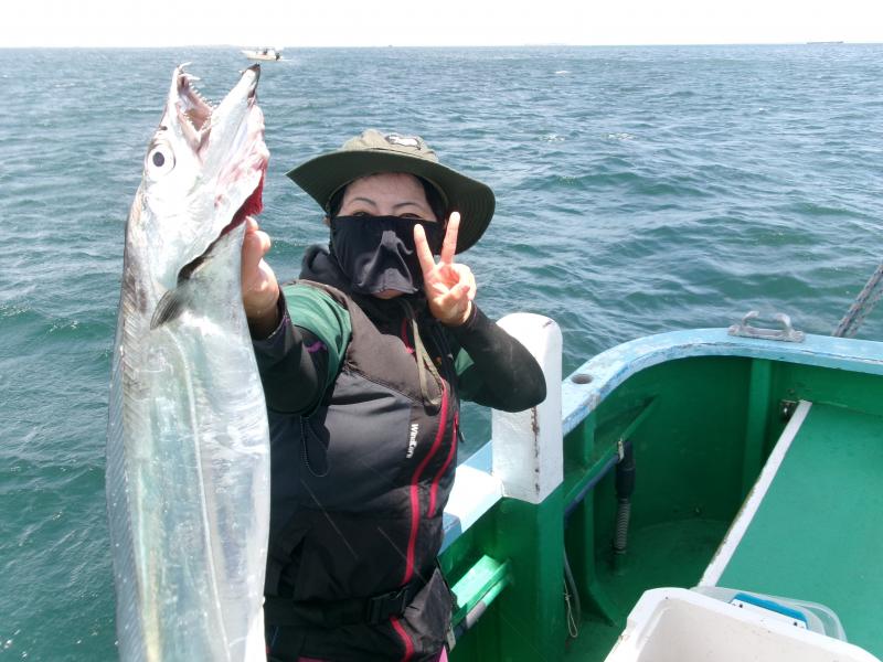 タチウオアジリレー1枚目