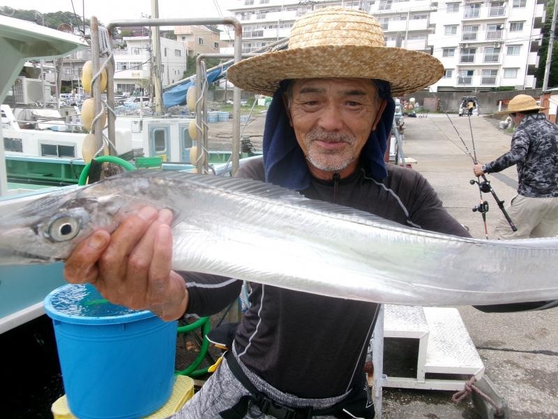 タチウオアジリレー1枚目