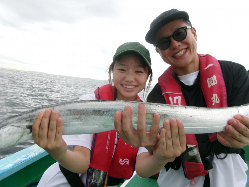 タチウオアジリレー1枚目