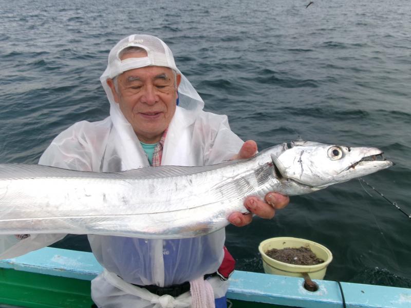 タチウオアジリレー1枚目