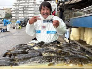ふぐ釣り好調です！！