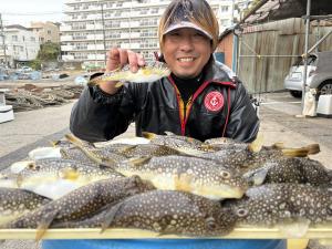 ふぐ釣り好調です！！