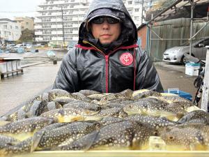 ふぐ釣り好調です！！