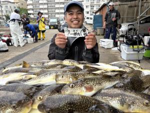 ふぐ釣り好調です！！