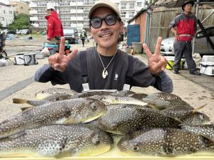 ふぐ釣り好調です！！