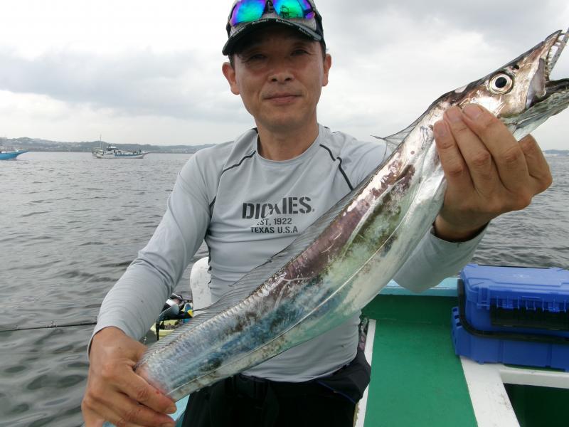 タチウオアジリレー釣り2枚目