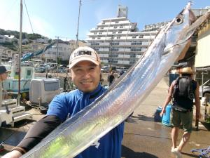 タチウオアジリレー釣り