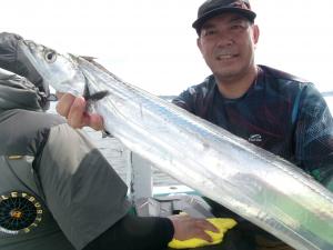 タチウオアジリレー釣り