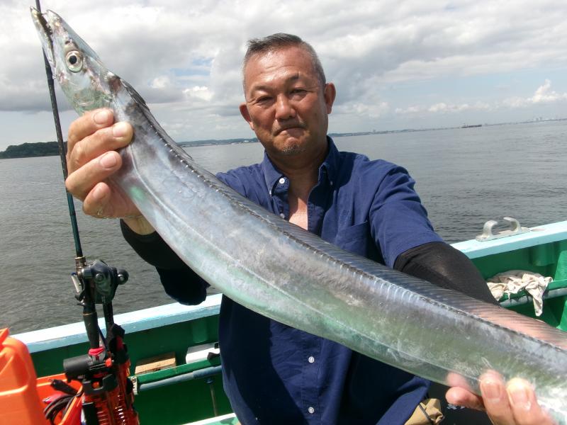 タチウオアジリレー釣り2枚目