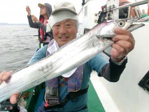 タチウオアジリレー釣り